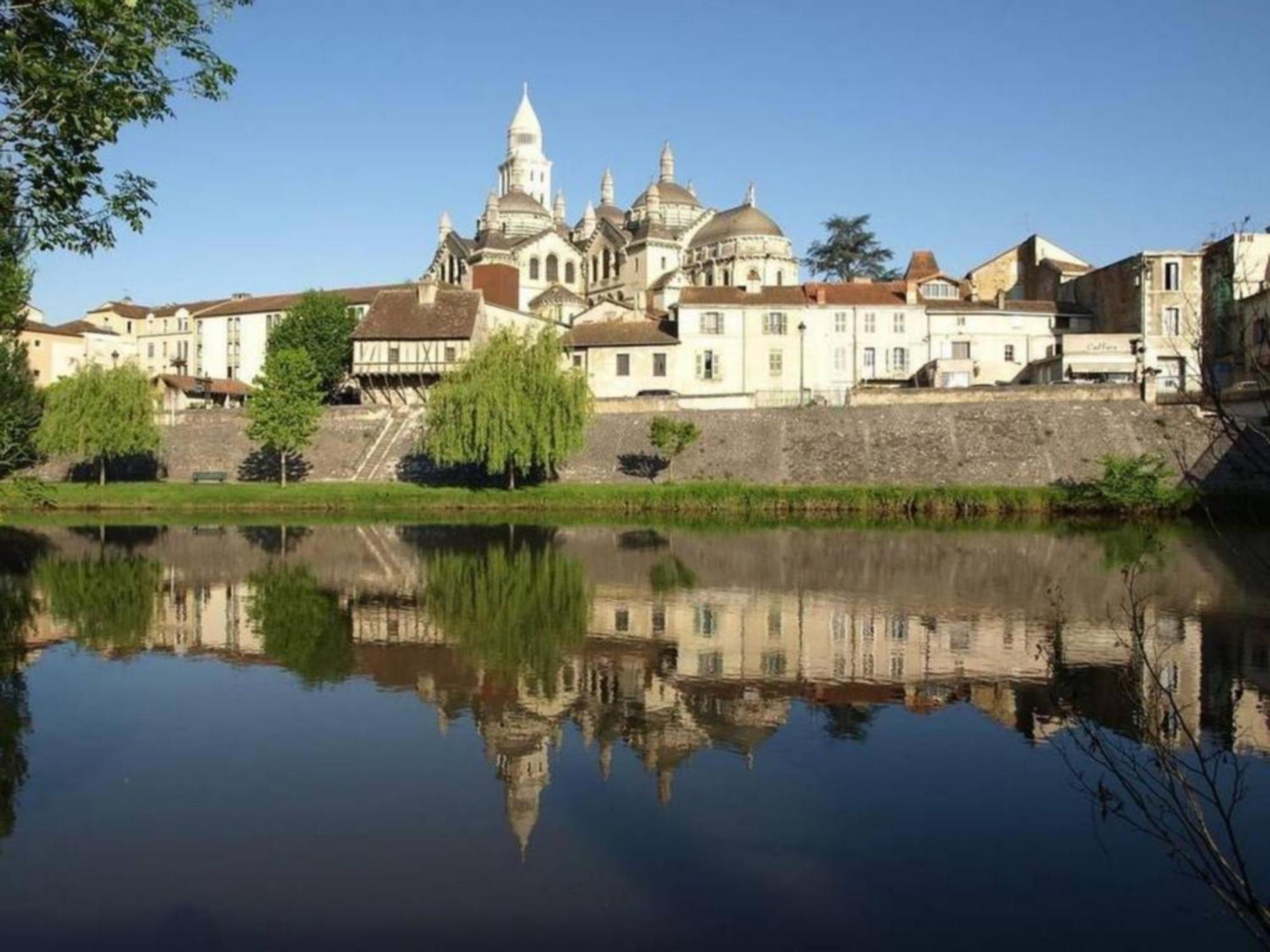 Périgueux Appartement En Centre Ville Historique מראה חיצוני תמונה